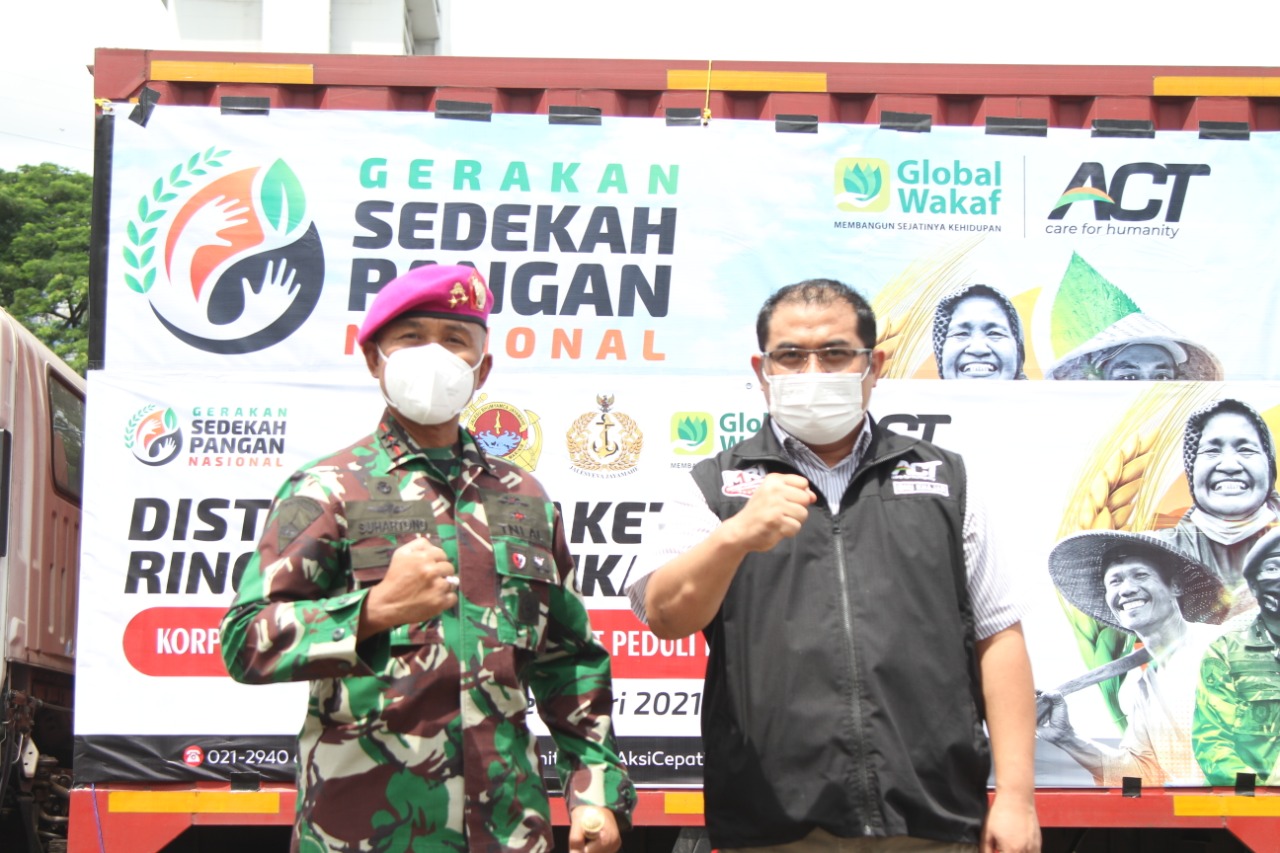 Sinergi ACT-Korps Marinir Bantu Korban Banjir Kabupaten Bekasi